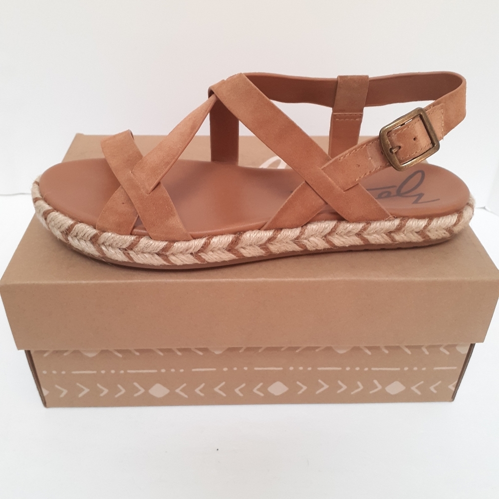 Zodiac Coast Espadrilles Sz 8.5 New